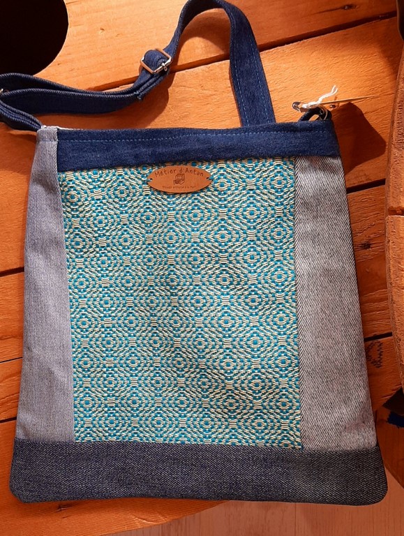 Métier d'antan: Sac tissé + jeans recyclé