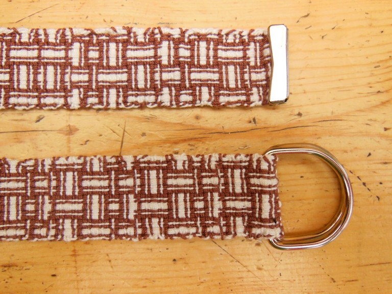 Métier d'Antan: Ceinture tissée en coton