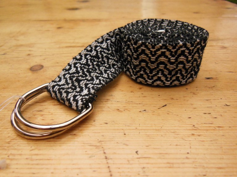 Métier d'Antan: Ceinture tissée en coton