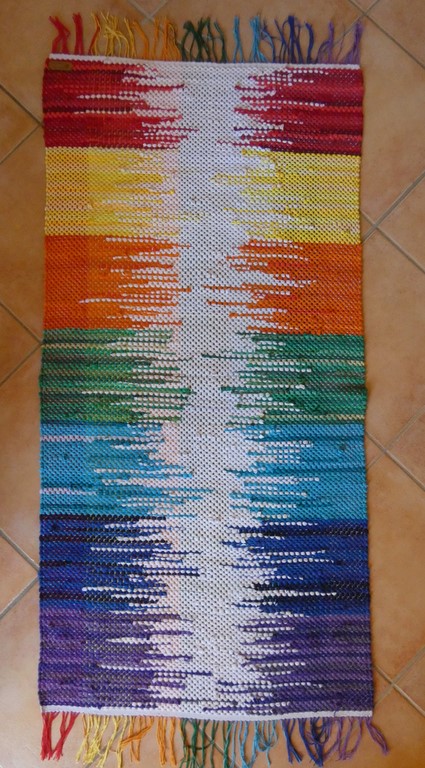 Métier d'Antan: Tapis en t-shirts coton tissés à la main Tapis en t-shirts coton