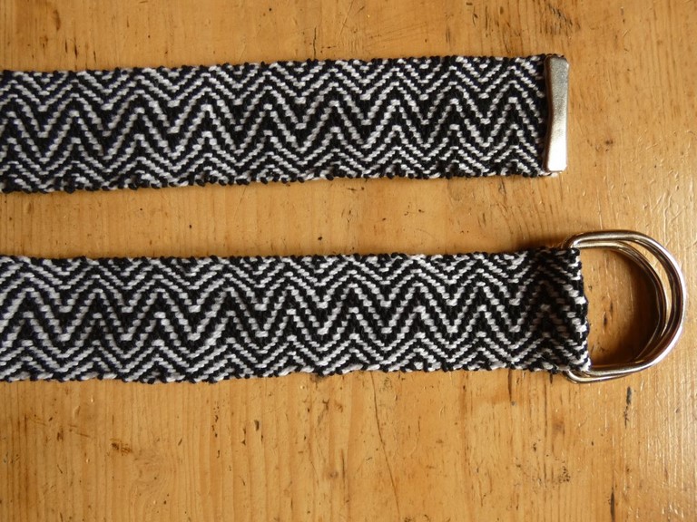Métier d'Antan: Ceinture tissée en coton