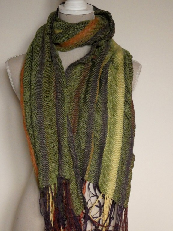 Métier d'Antan: Echarpe tissée en soie sauvage