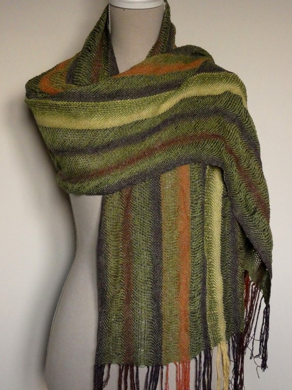 Métier d'Antan: Echarpe tissée en soie sauvage