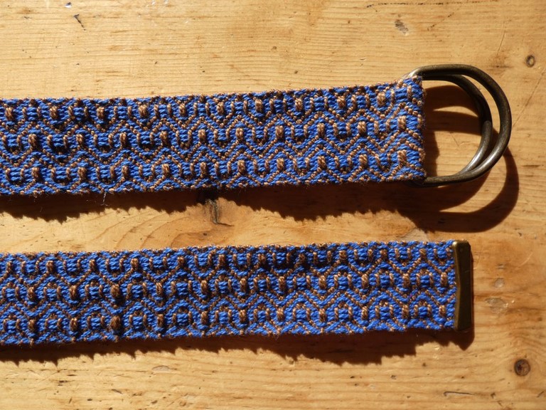 Métier d'Antan: Ceinture tissée en coton