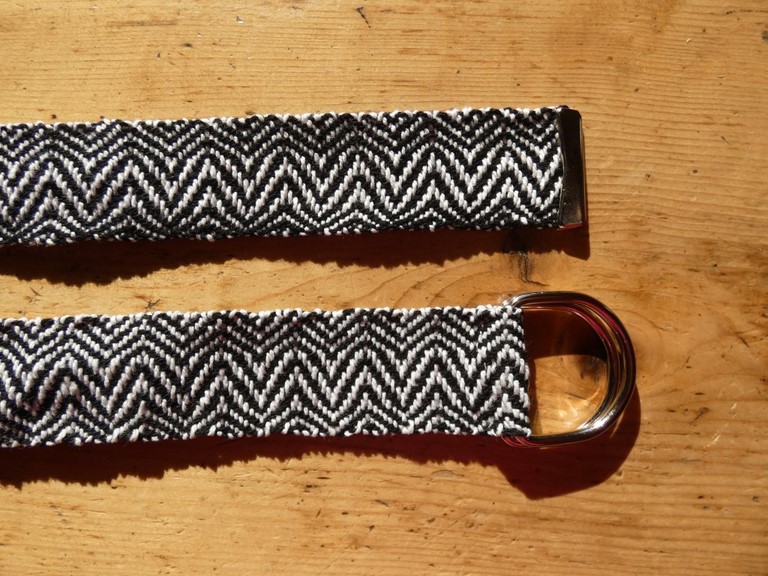 Métier d'Antan: Ceinture tissée en coton