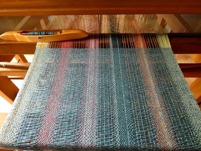 Métier d'Antan: Echarpe tissée en soie sauvage