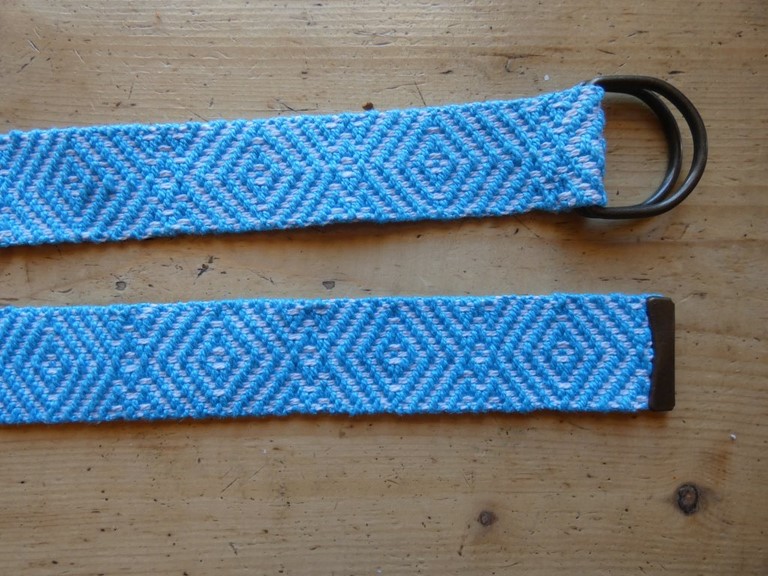 Métier d'Antan: Ceinture tissée en coton