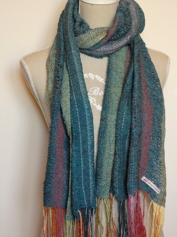 Métier d'Antan: Echarpe tissée en soie sauvage