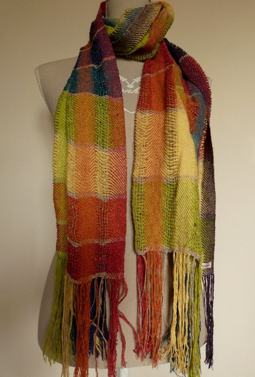 Métier d'Antan: Echarpe tissée en soie sauvage