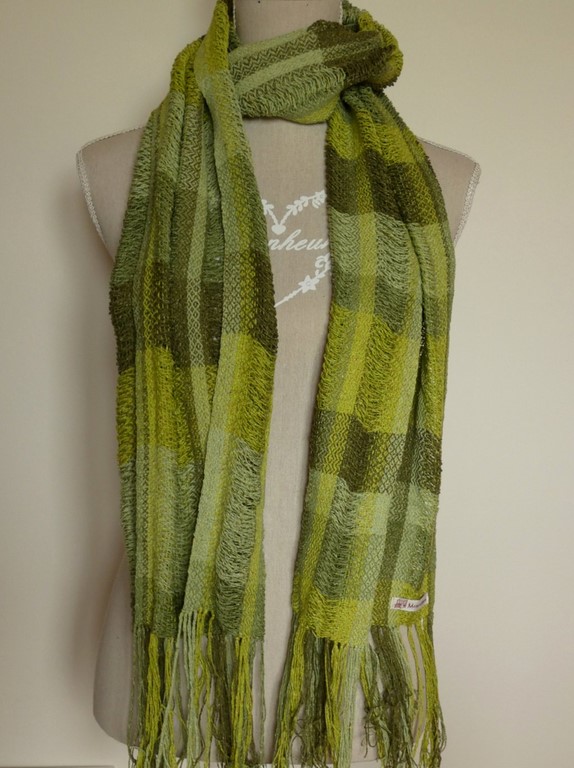 Métier d'Antan: Echarpe tissée en soie sauvage