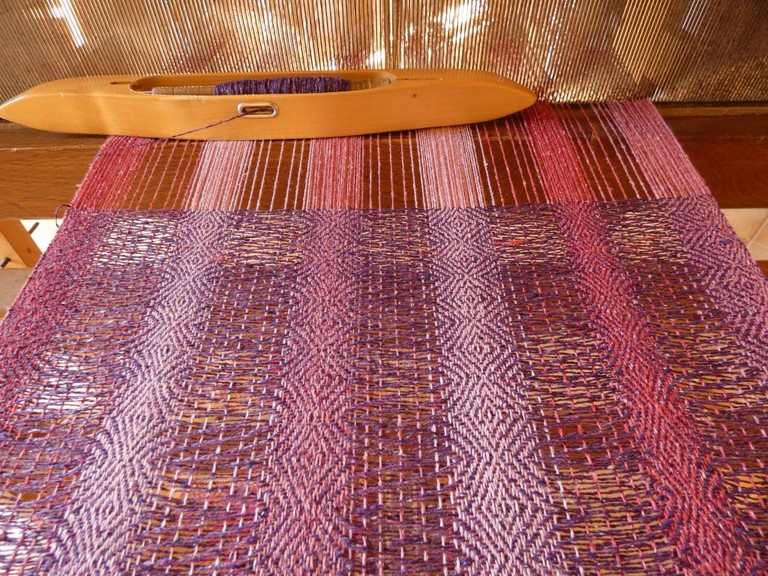 Métier d'Antan: Echarpe tissée en soie sauvage