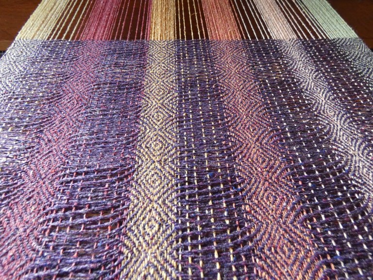 Métier d'Antan: Echarpe tissée en soie sauvage