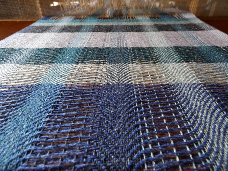 Métier d'Antan: Echarpe tissée en soie sauvage