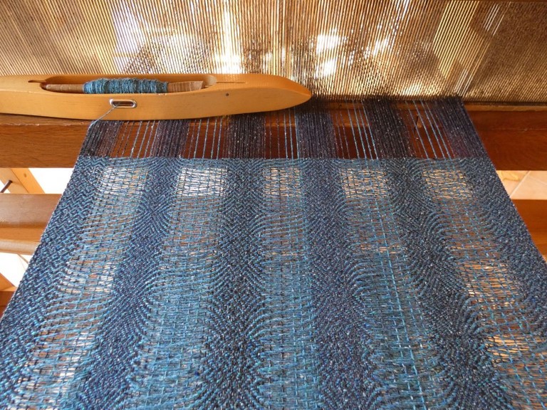 Métier d'Antan: Echarpe tissée en soie sauvage