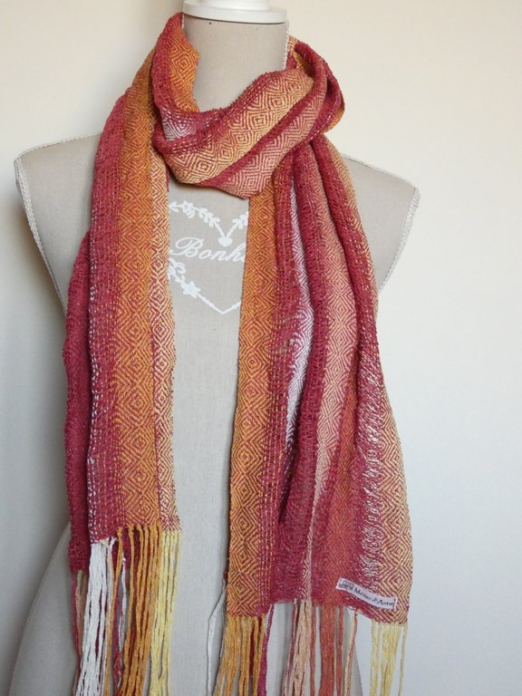 Métier d'Antan: Echarpe tissée en soie sauvage