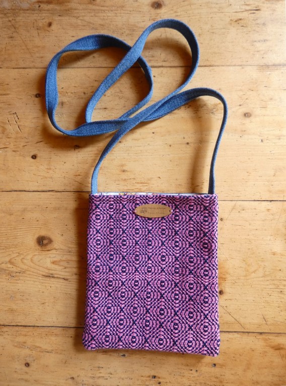 Métier d'Antan: sacs tissés en coton + jeans recyclés