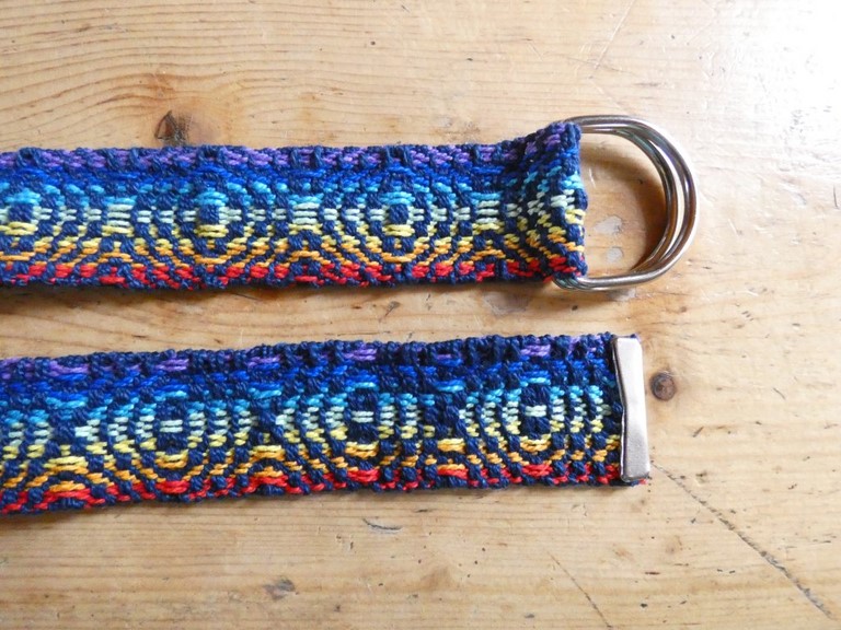 Métier d'Antan: Ceinture tissée en coton