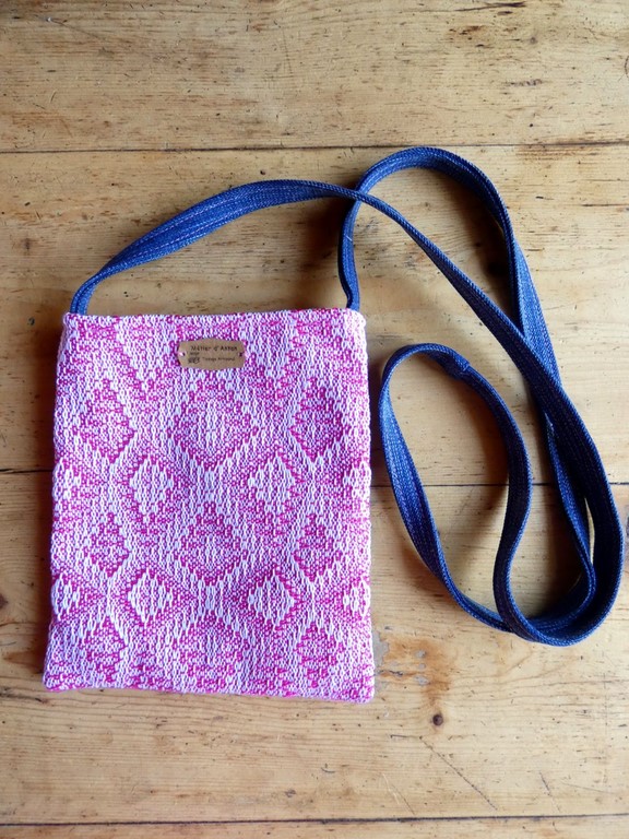 Métier d'Antan: Sacs tissés en coton + jeans recyclés