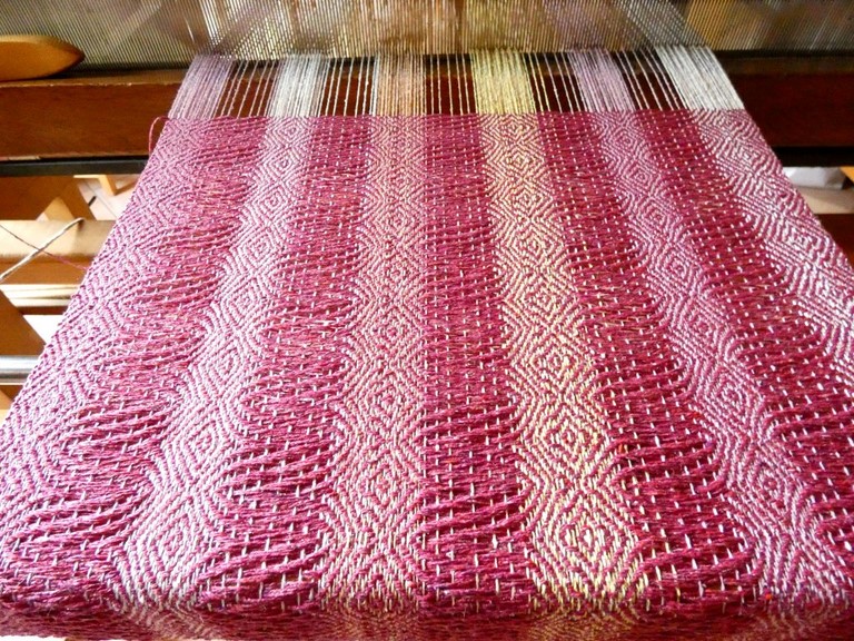 Métier d'Antan: Echarpe tissée en soie sauvage