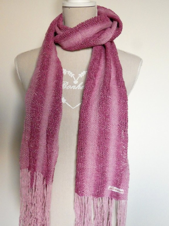 Métier d'Antan: Echarpe tissée en soie sauvage