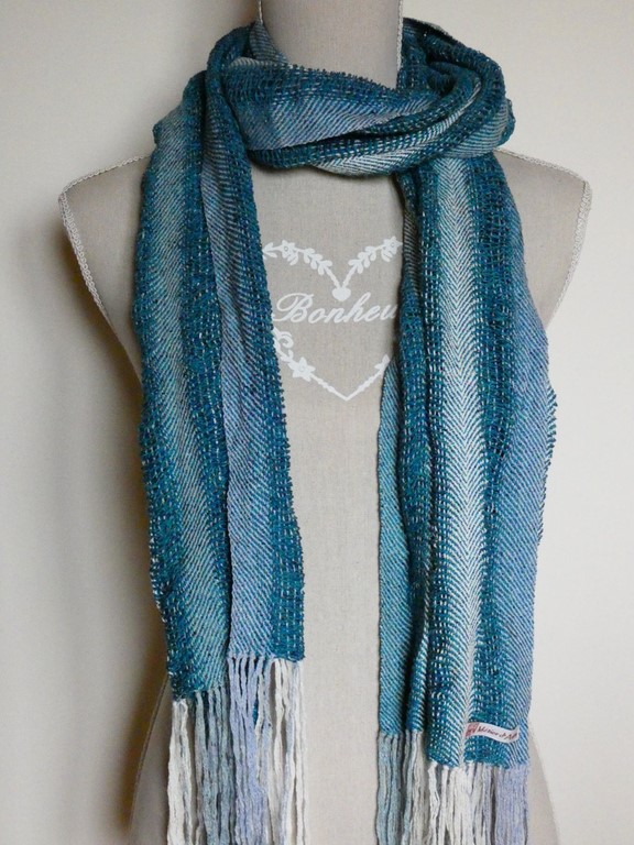 Métier d'Antan: Echarpe tissée en soie sauvage