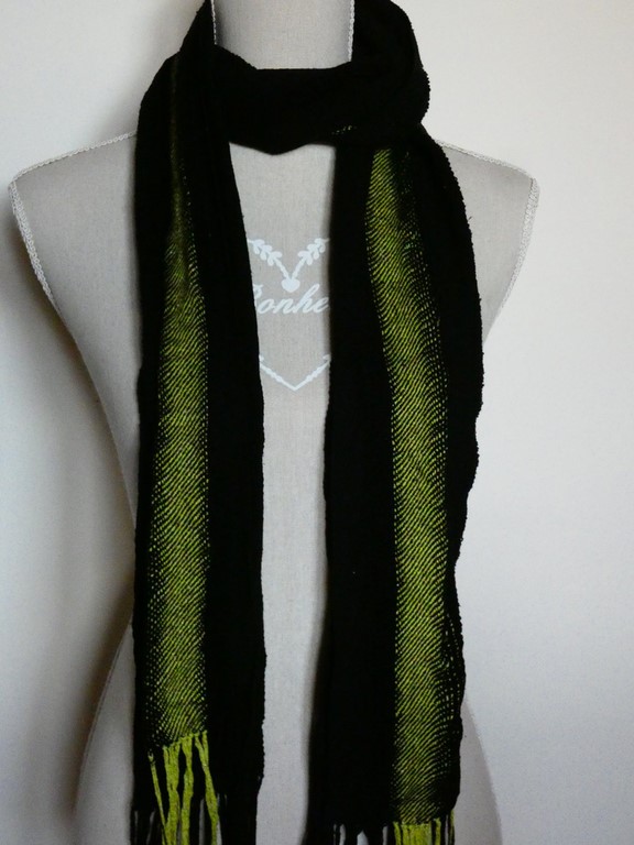 Métier d'Antan: Echarpe tissée en soie sauvage