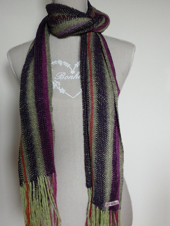 Métier d'Antan: Echarpe tissée en soie sauvage