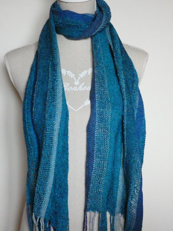 Métier d'Antan: Echarpe tissée en soie sauvage