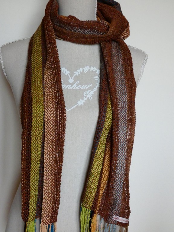 Métier d'Antan: Echarpe tissée en soie sauvage