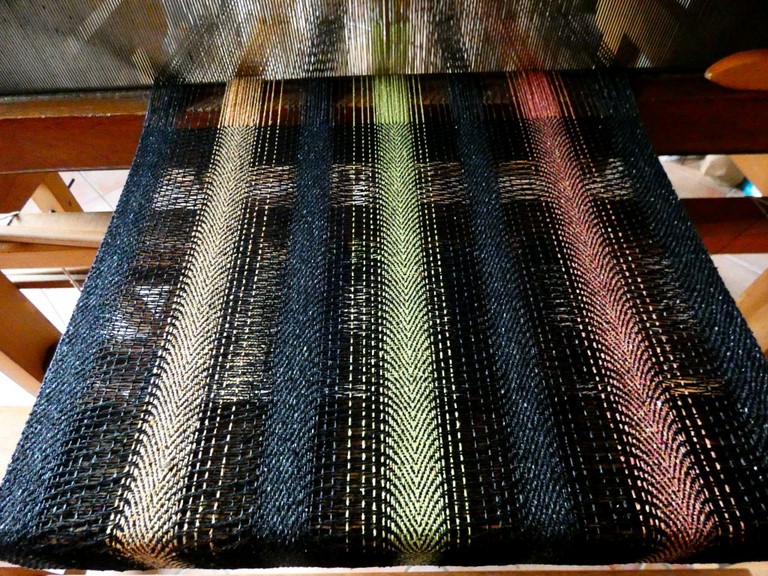 Métier d'Antan: Echarpe tissée en soie sauvage