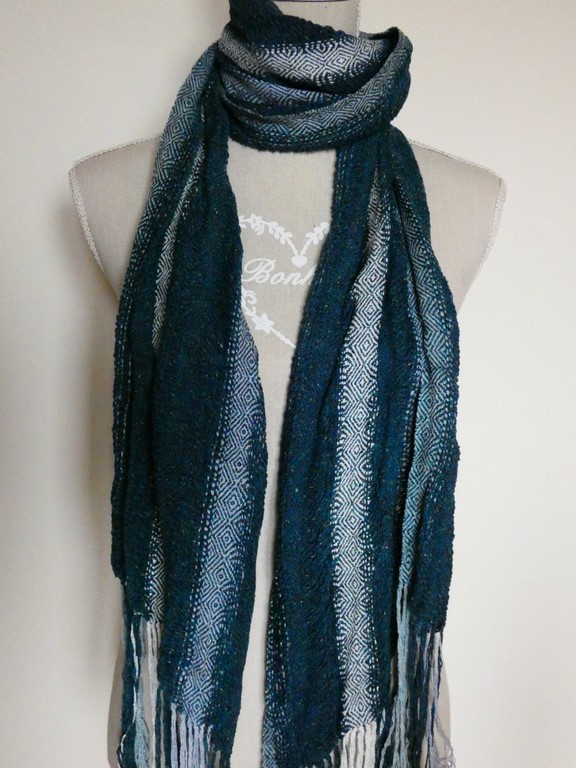 Métier d'Antan: Echarpe tissée en soie sauvage