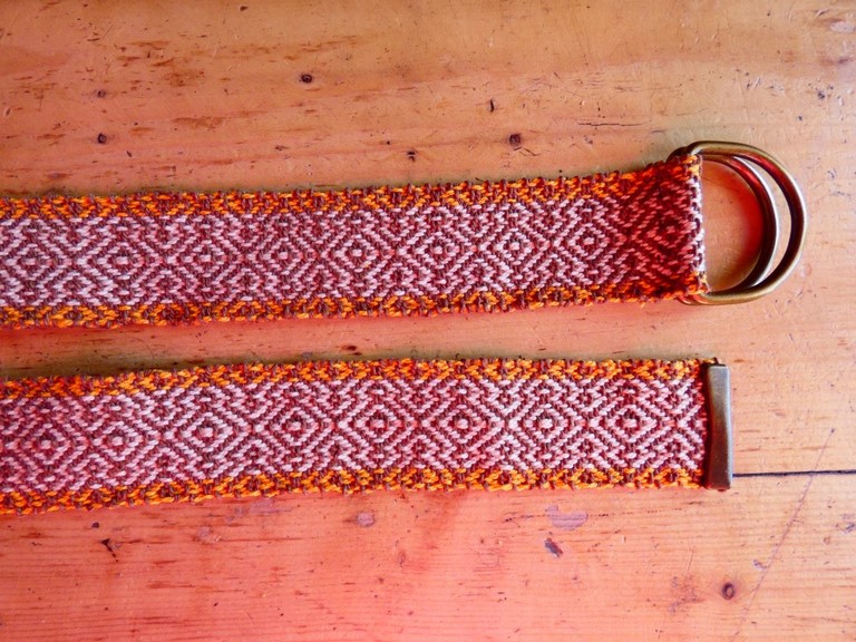 Métier d'Antan: Ceinture tissée en coton