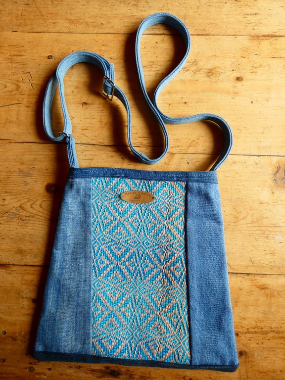 Métier d'antan: Sac tissé + jeans recyclé