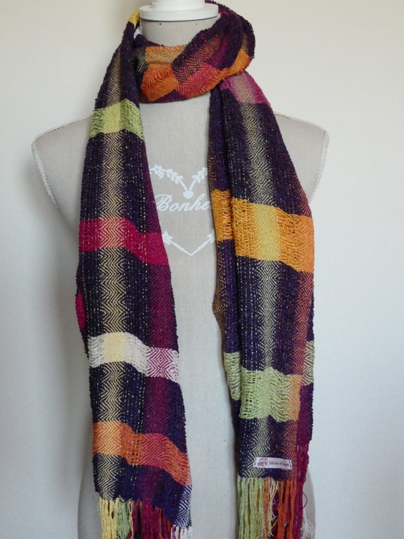 Métier d'Antan: Echarpe tissée en soie sauvage