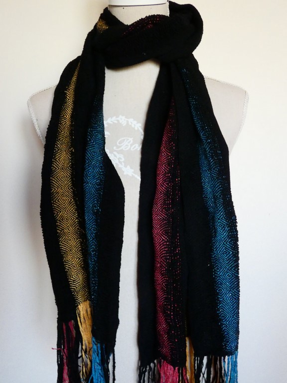 Métier d'Antan: Echarpe tissée en soie sauvage