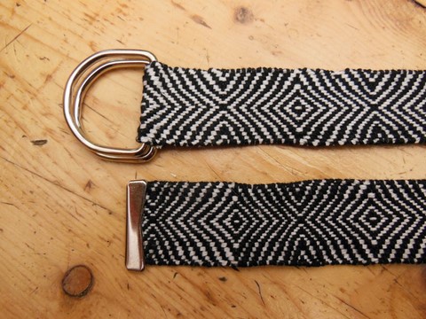 Métier d'Antan: Ceinture tissée en coton