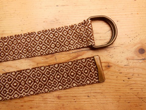 Métier d'Antan: Ceinture tissée en coton