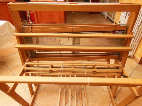 Métier d'Antan: métier à tisser 4 cadres