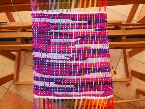 Métier d'Antan: tissage sur métier à tisser de table