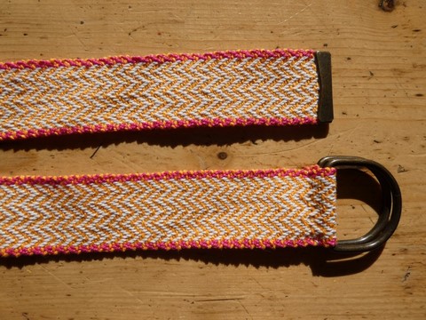 Métier d'Antan: Ceinture tissée en coton