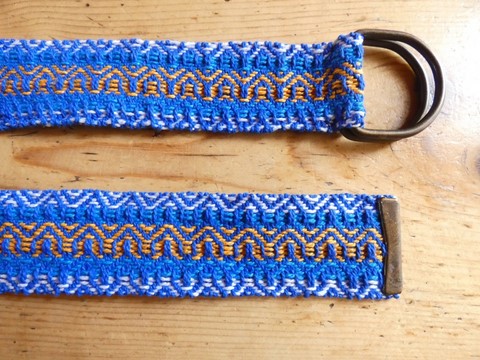 Métier d'Antan: Ceinture tissée en coton